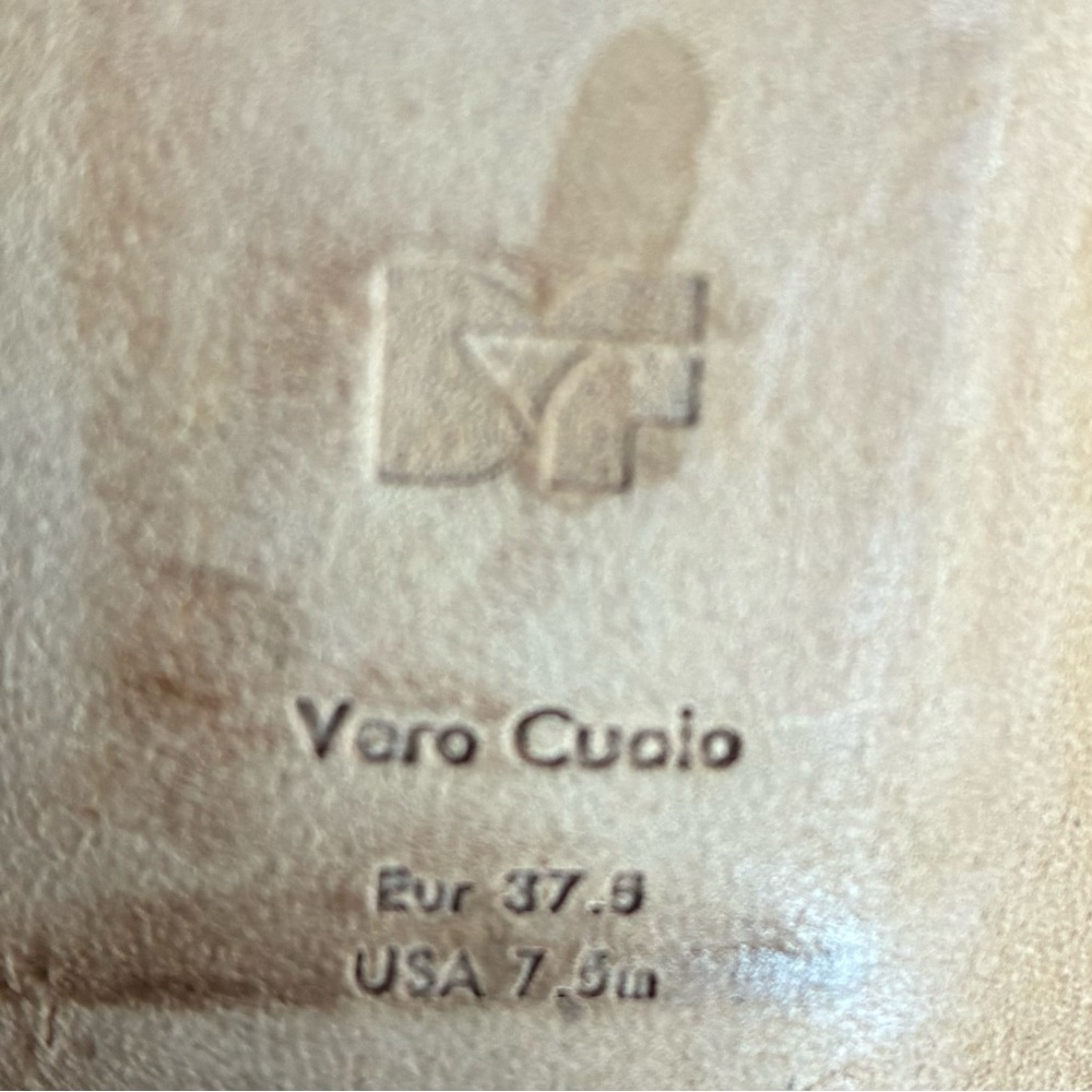 DIANE VAN FURSTENBERG grey suede ankle boot, inside zip, block heel 37.5 DVF - Picture 14 of 16